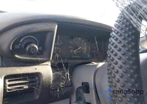 1997 Ford Aerostar Xlt from USA, damaged, VIN 1FMDA41X6VZA69761